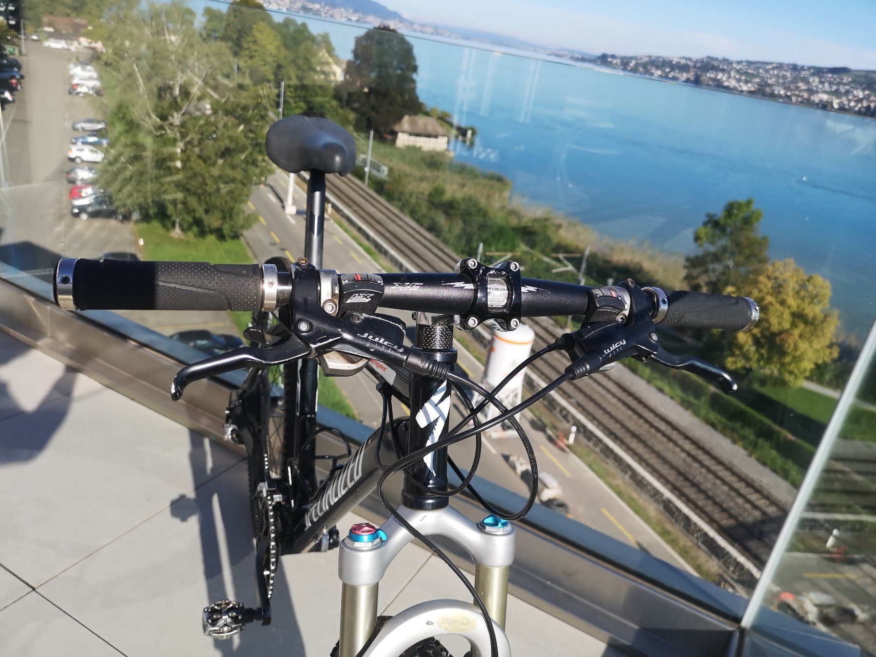 Specialized Velos: Solide Specialized Stumpjumper HT mit XT FOX Avid Mavic 317 – Gebraucht aus Adliswil von  3