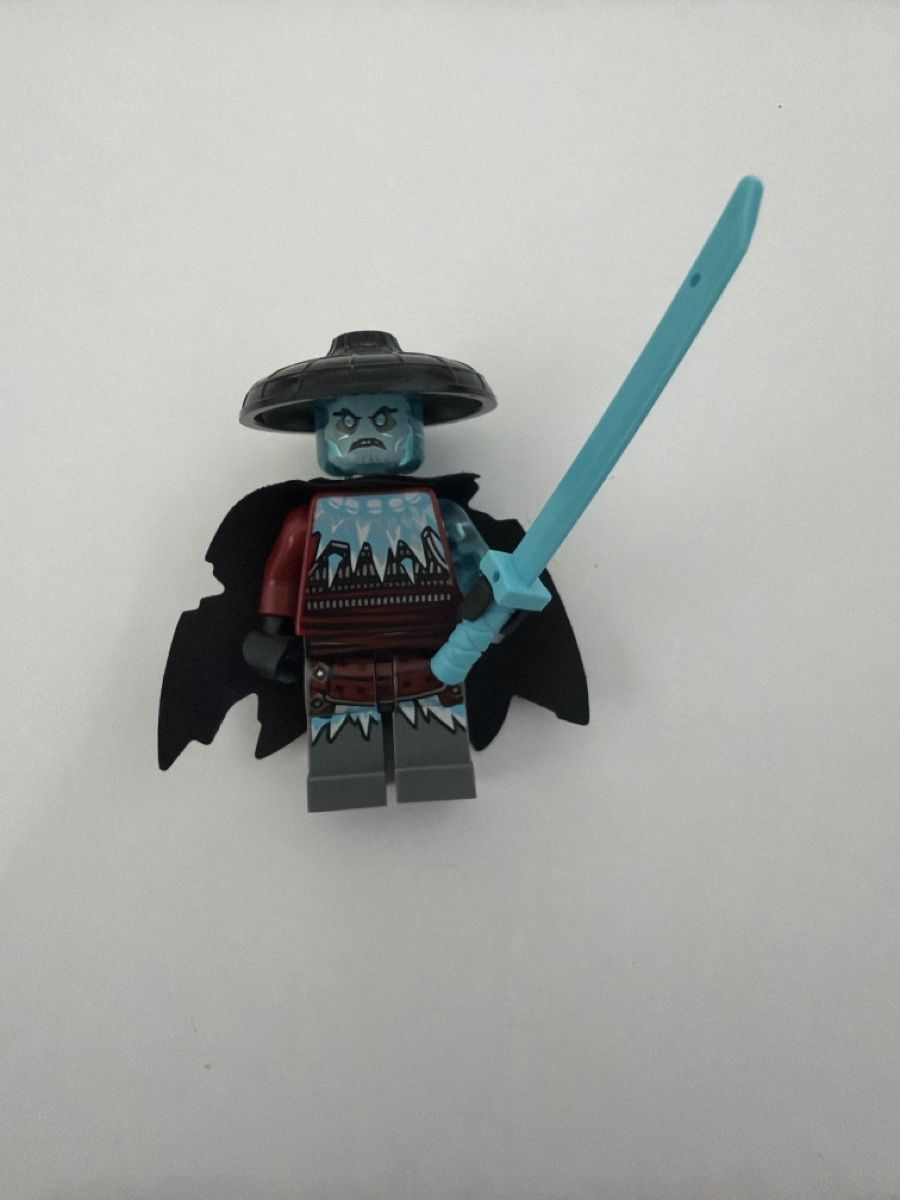 Lego Statuette: Lego Ninjago Minifigur  – Nuovo (secondo la descrizione) da Dübendorf venduto da dis_6fgw