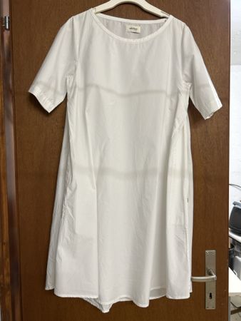 Sommerliches Kleid von otto d'ame, Grösse M, Weiss Top!