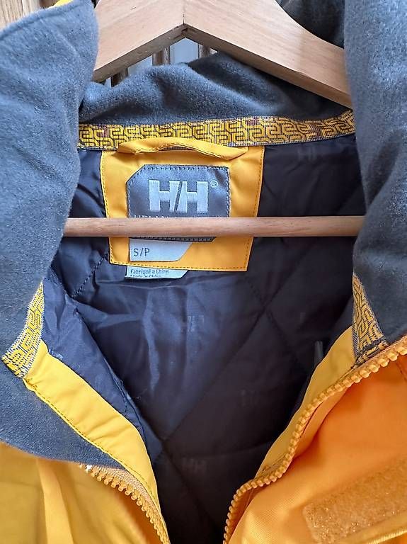 Helly Hansen Vestes: Outdoorjacke Helly Hansen - ungetragen – D'occasion à Allschwil par sas_ckk5 4