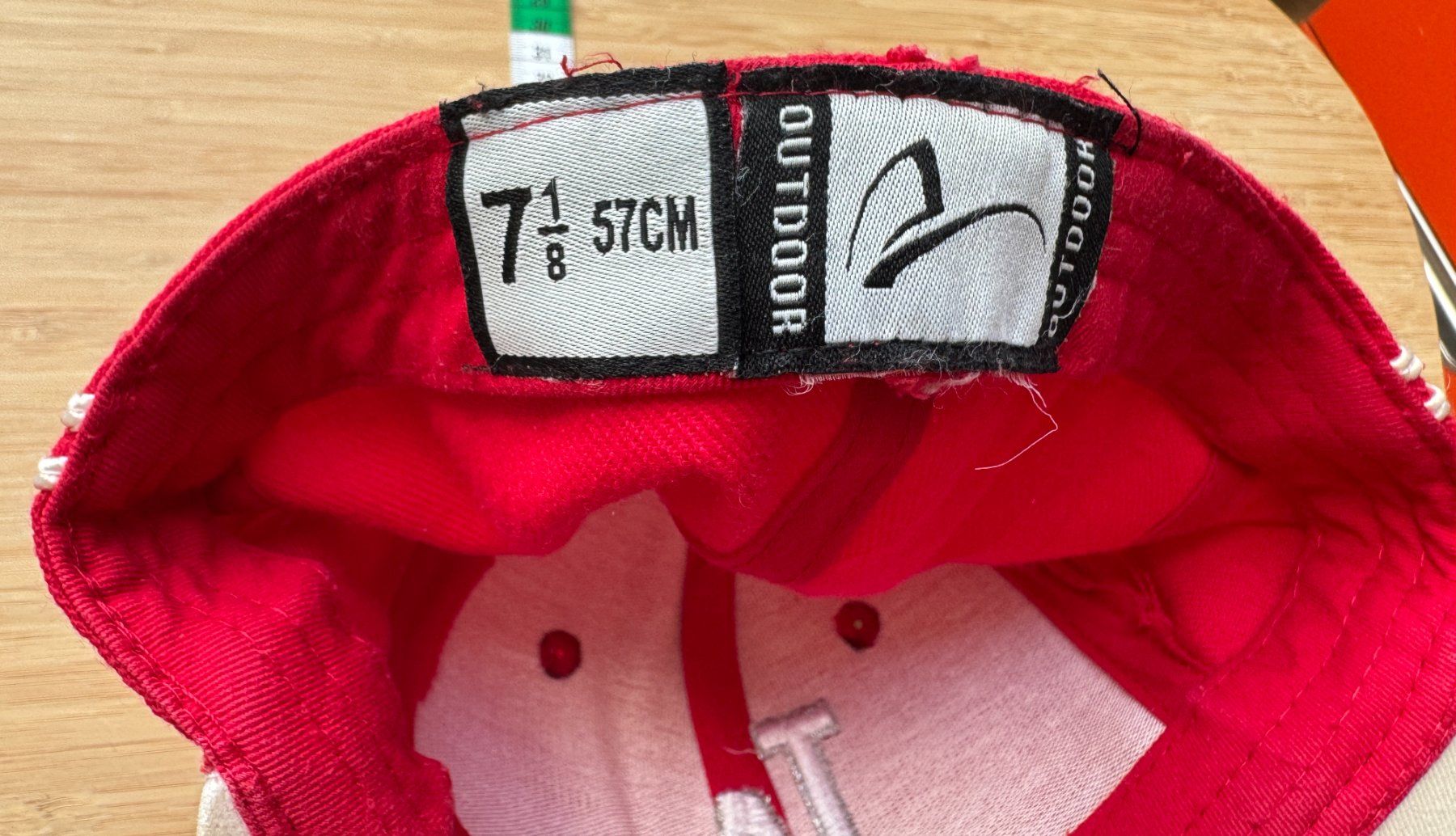 Copricapi, berretti & cappellini: Baseball Cap, Rot, Grösse: 7 1/8 - 57cm, cap, red – Usato da Winterthur venduto da YaV 1