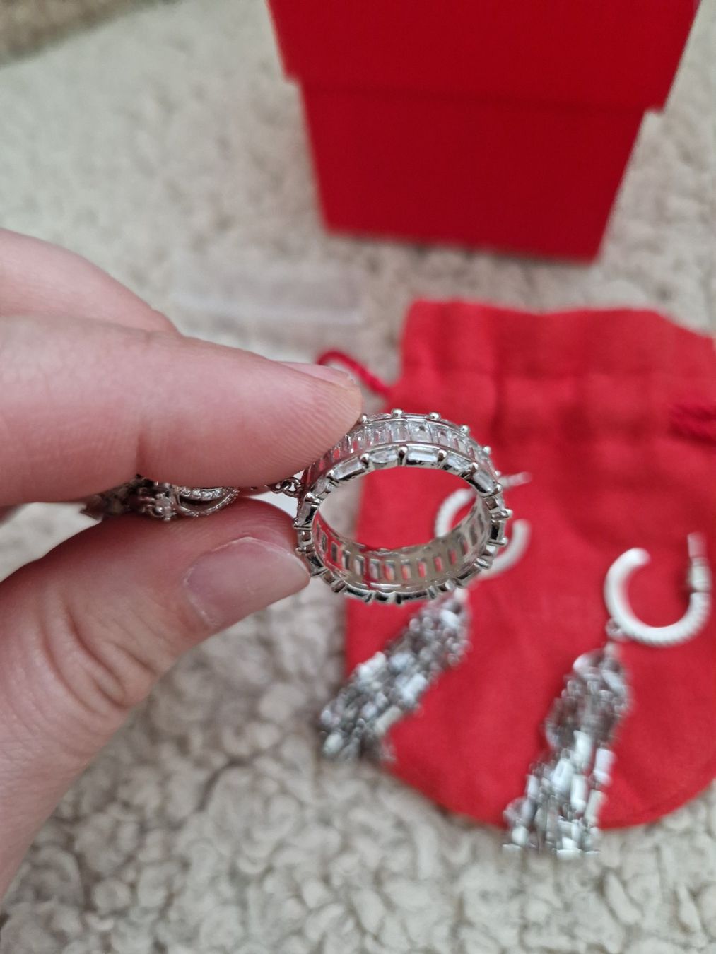 Altri gioielli: Schmuck-Set: Ring & Ohrringe mit Kristallen Quaste edel – Nuovo e nell'imballaggio originale da Erlinsbach SO venduto da ULIKH 6