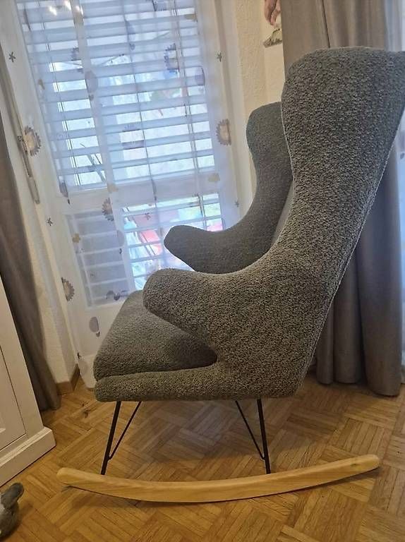 Mömax Fauteuils: Schaukelstuhl, Schaukelsessel – D'occasion à Bubendorf par szalasjenni 1
