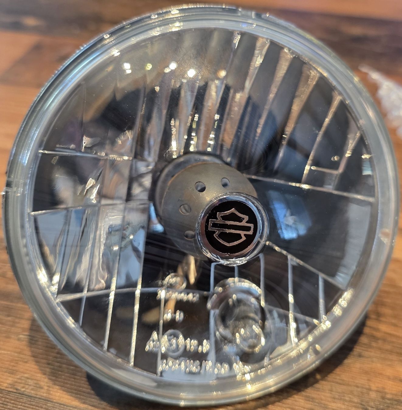 Harley-Davidson Fari: Harley Davidson Scheinwerfer Glas H4 neuwertig – Nuovo (secondo la descrizione) da Solothurn venduto da nat_8yg2 6