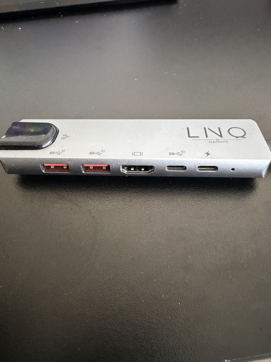 Hub & Switch: LNQ 8in1 USB-C Multimedia Hub gebrauchter Zustand – Usato da Tafers venduto da Re.Ts 1