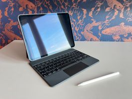 iPad Pro 1TB Wifi Silber, Apple Pencil, Apple Magic Keyboard