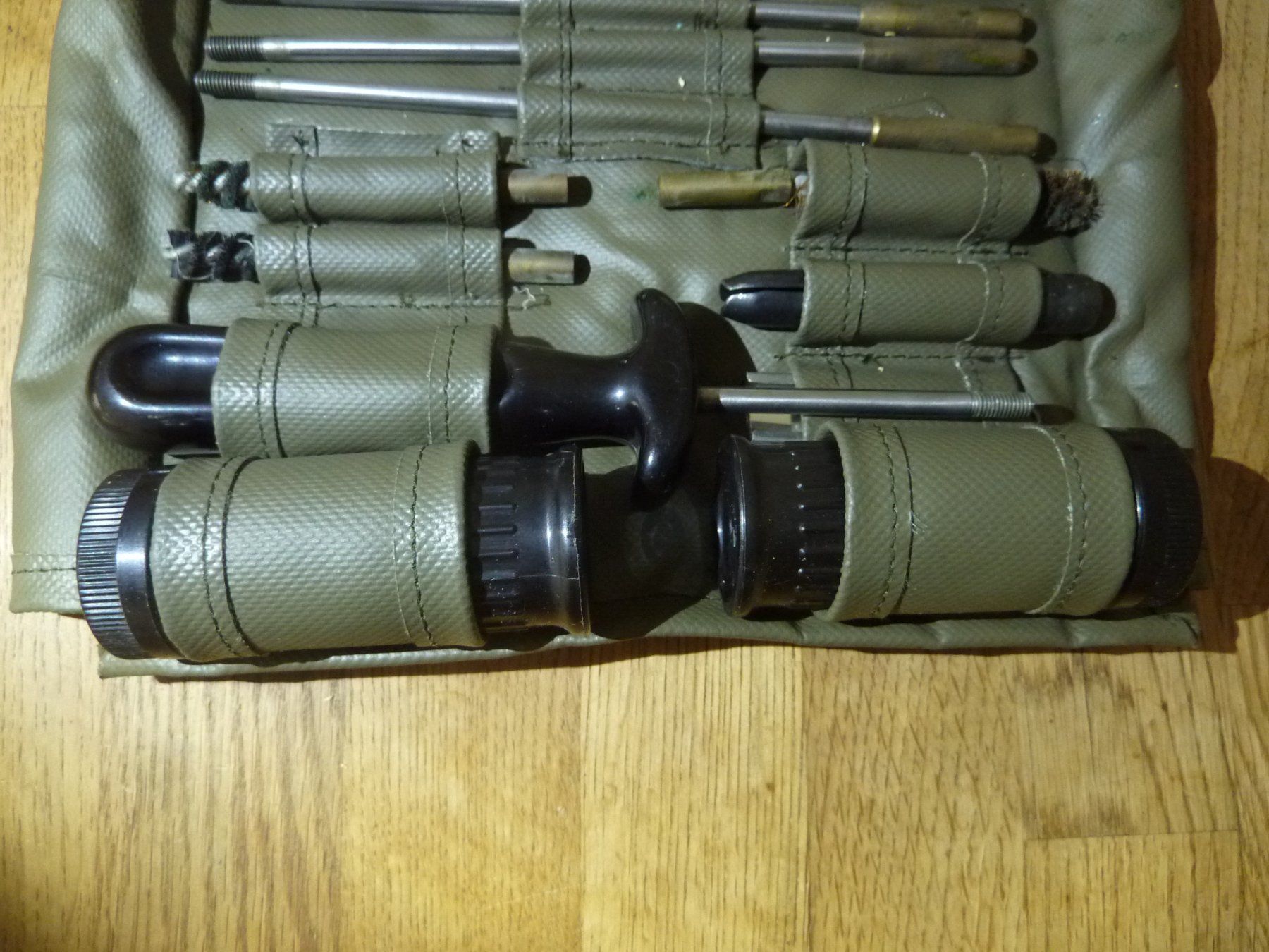 Schweizer Armee Alle Werkzeuge: Schweizer-Armee Sturmgewehr 57 Putzzeug – Gebraucht aus Hochfelden von swissice 1