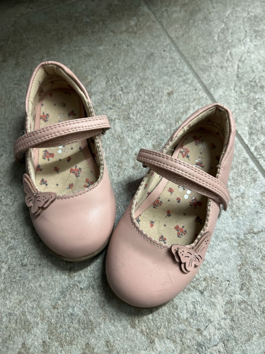 Next Schuhe für Mädchen: Ballerina Nr. 6 – Gebraucht aus Adlikon von doody123 2