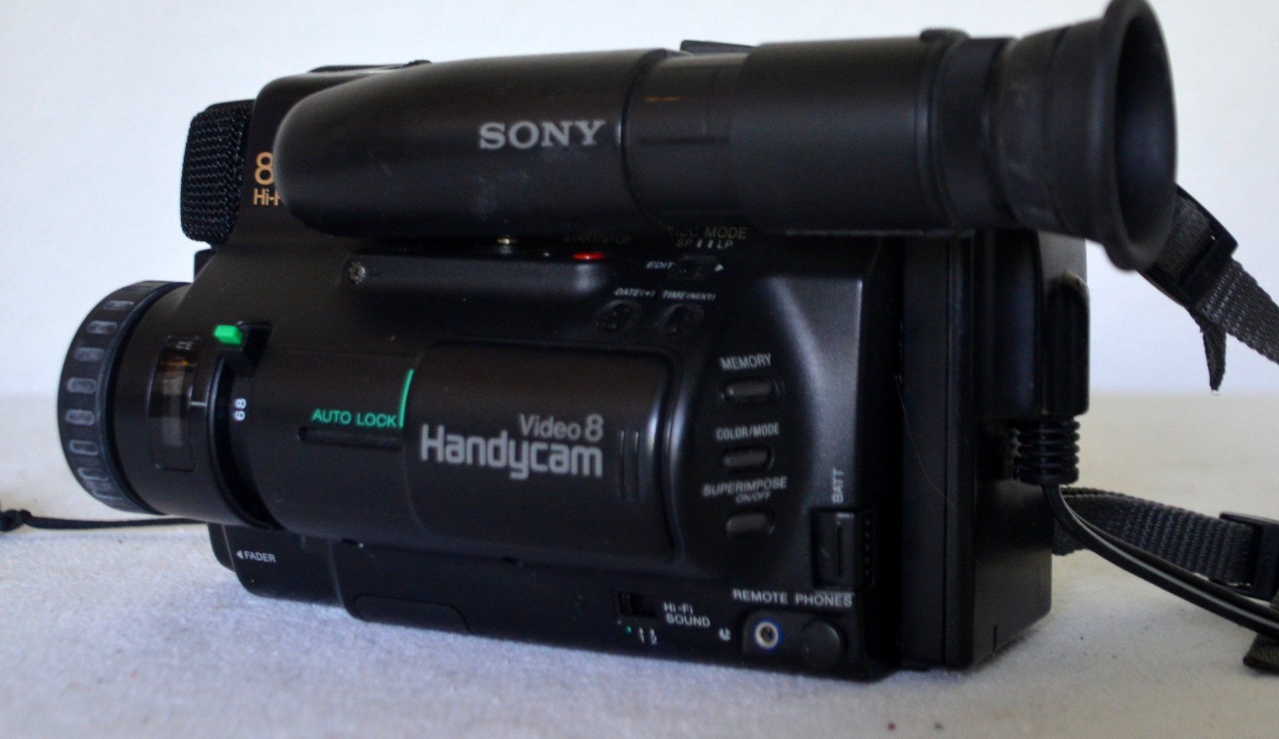 Sony Videocamere: Camcorder / caméscope Sony CCD-TR75E Video 8 – Difettoso da Collonges venduto da arashee 4