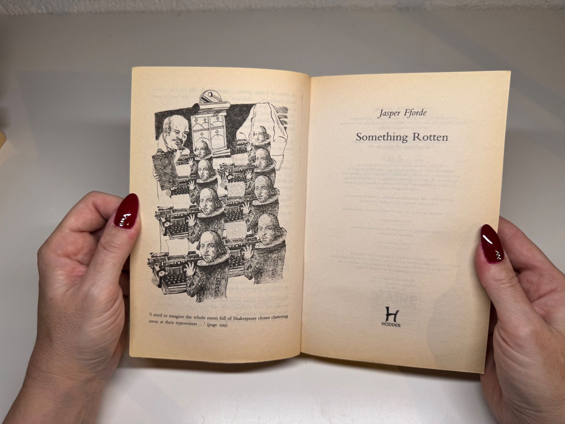 Libri: NOVEL: Jasper Fforde, Something Rotten – Usato da Grosswangen venduto da English_books 2