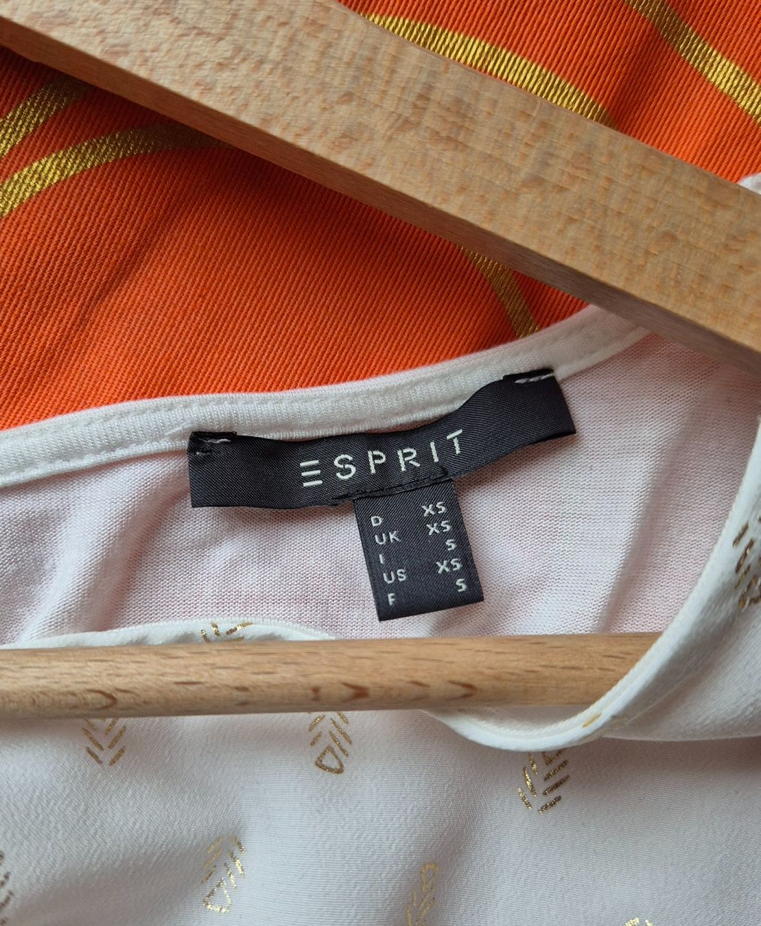 Esprit T-shirt: Esprit Shirt, Gr. XS-M – Usato da Biel/Bienne venduto da szundel 3