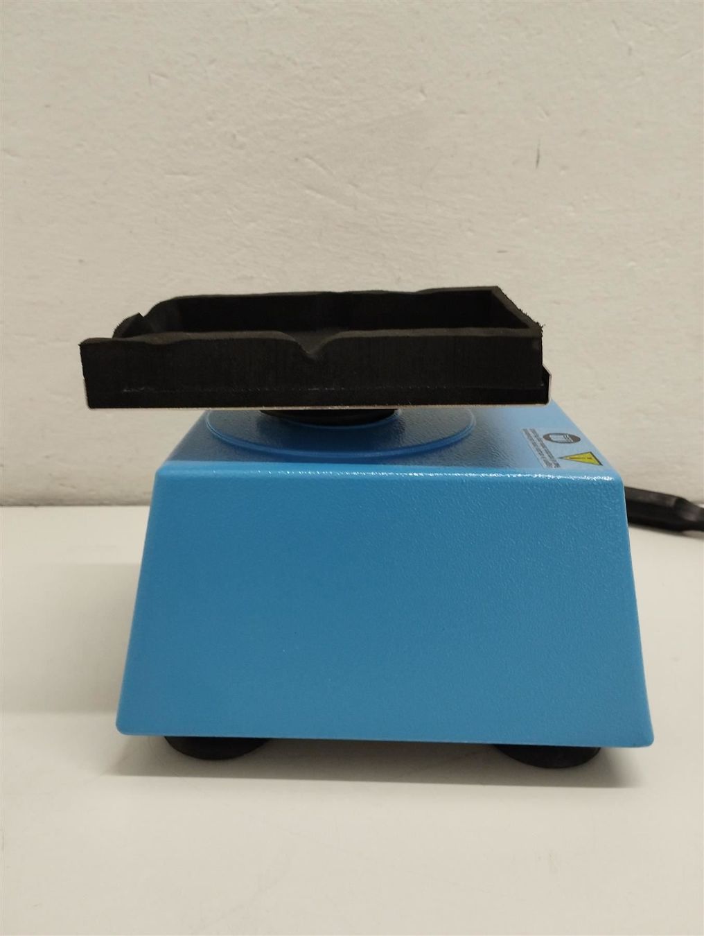 Tutte le macchine: Velp Scientifica Vortex Zx3 – Usato da Niederdorf venduto da LeptonAG_Labor 4