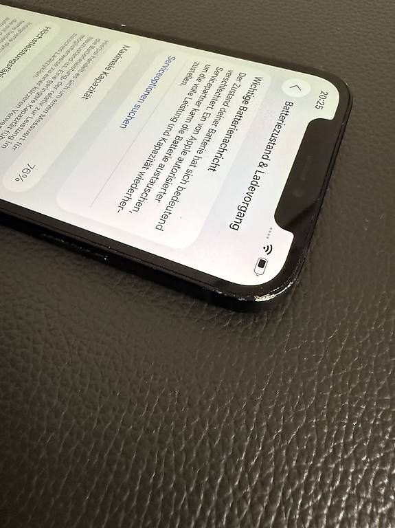 Telefoni cellulari / Smartphones: iPhone 12 schwarz 128GB  – Usato da Rebstein venduto da lave 3