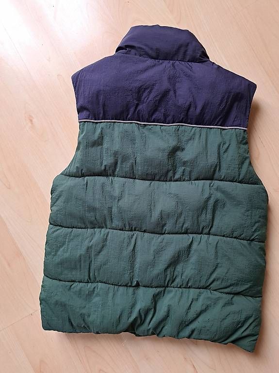 Altro abbigliamento per bambino: Daunengilet 128 – Usato da Winterthur venduto da feehee 2
