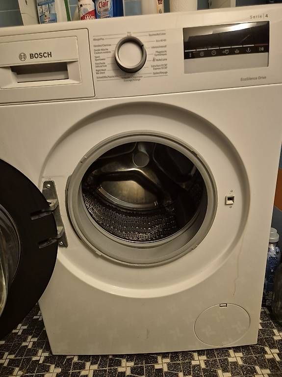 Bosch Machines à laver: Lave linge – D'occasion à La Sagne VD par Sven_Paillard 1