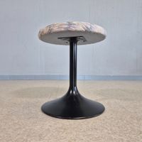 Tulpenfuss Polsterhöcker Vintage Stool Hocker Höcker