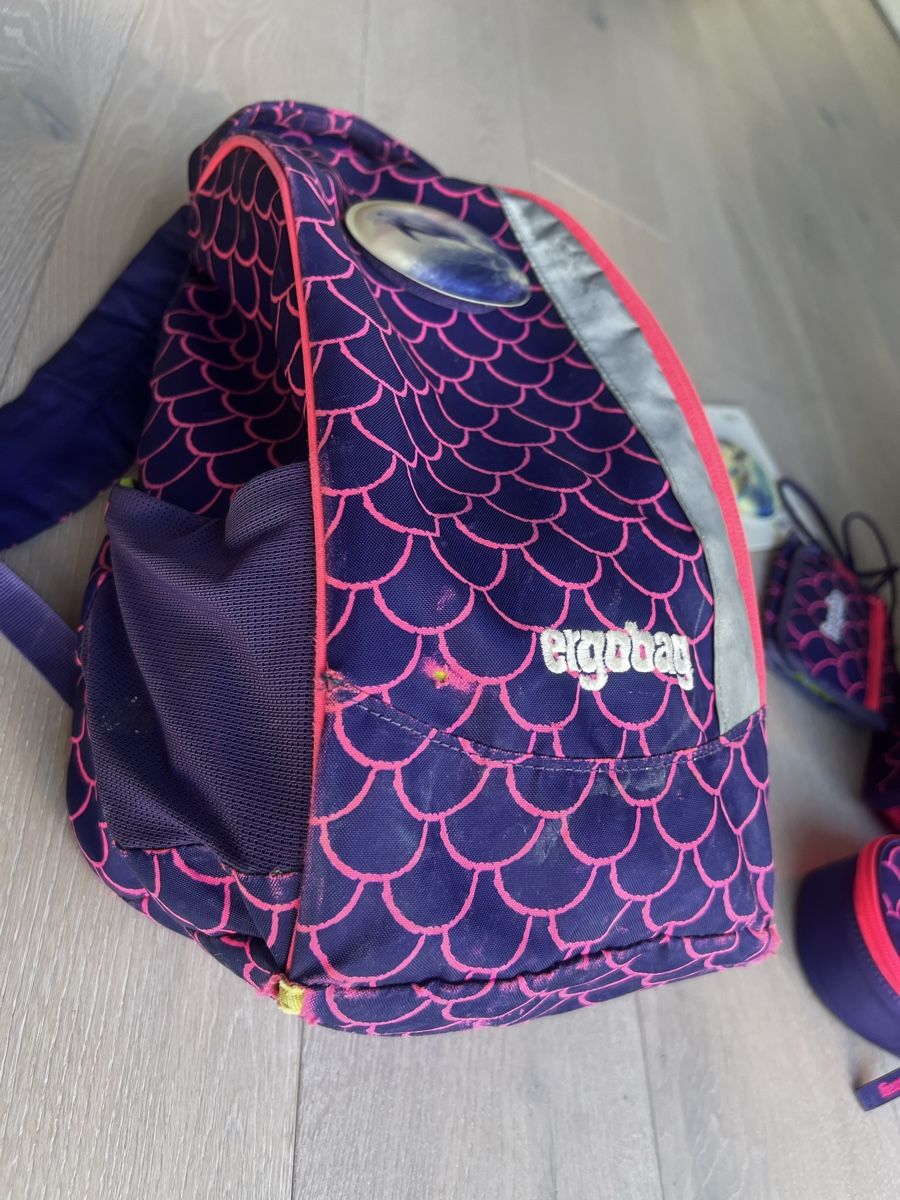 Ergobag Sacs & sacs à dos: Ergobag Schulranzen-5-teiliges Set – D'occasion à Frick par bla_zt9f 7