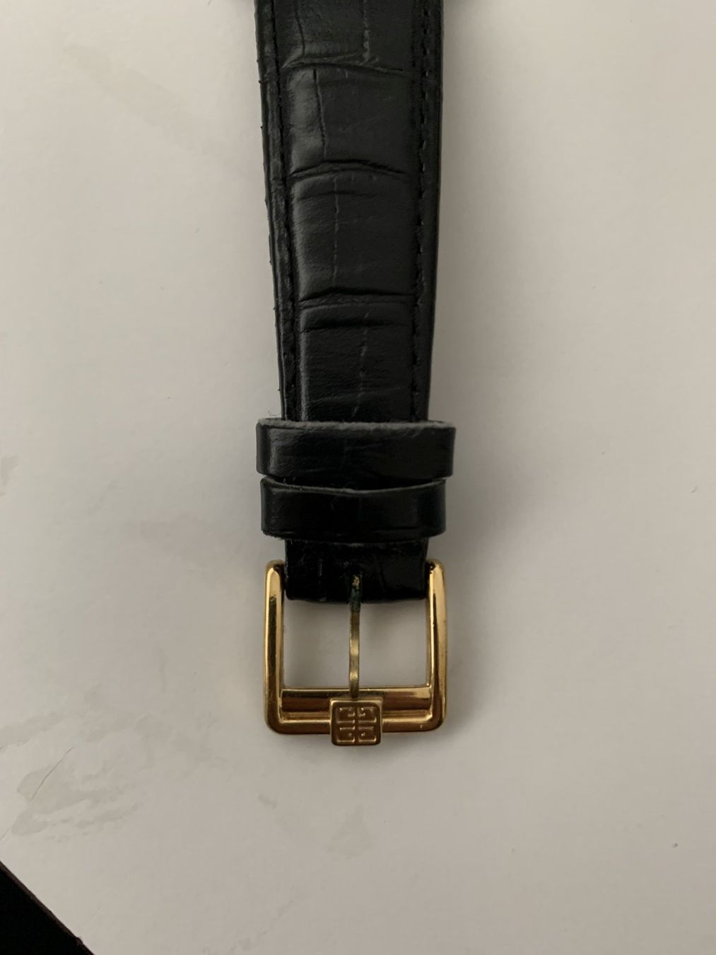 Givenchy Orologi: Armbanduhr "GIVENCHY" – Usato da Wil SG venduto da horizonte254 4