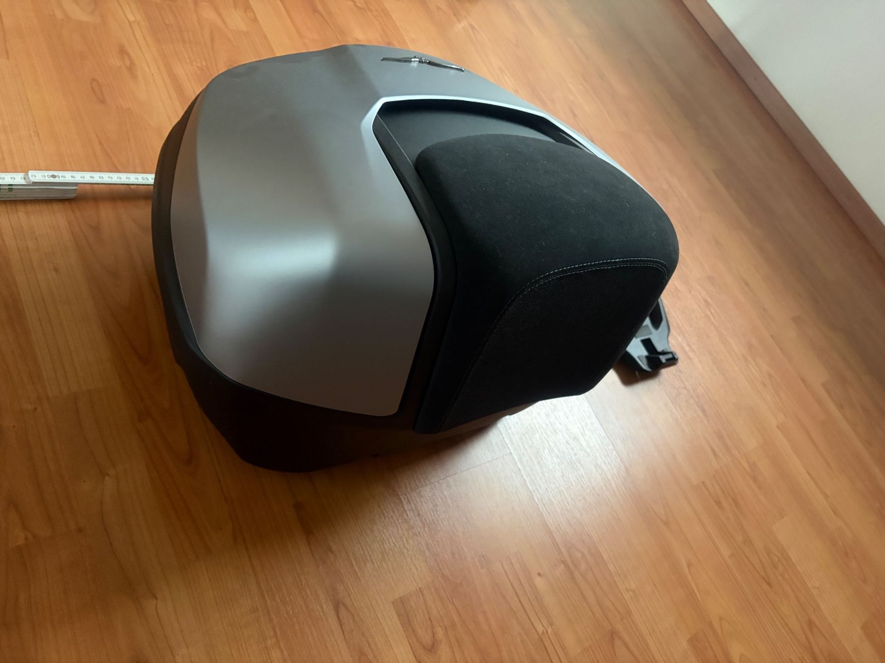 Sonstiges Fahrzeugzubehör: pour moto guzzi  top case original – Neu (gemäss Beschreibung) aus Sierre von porsche930turbo 4