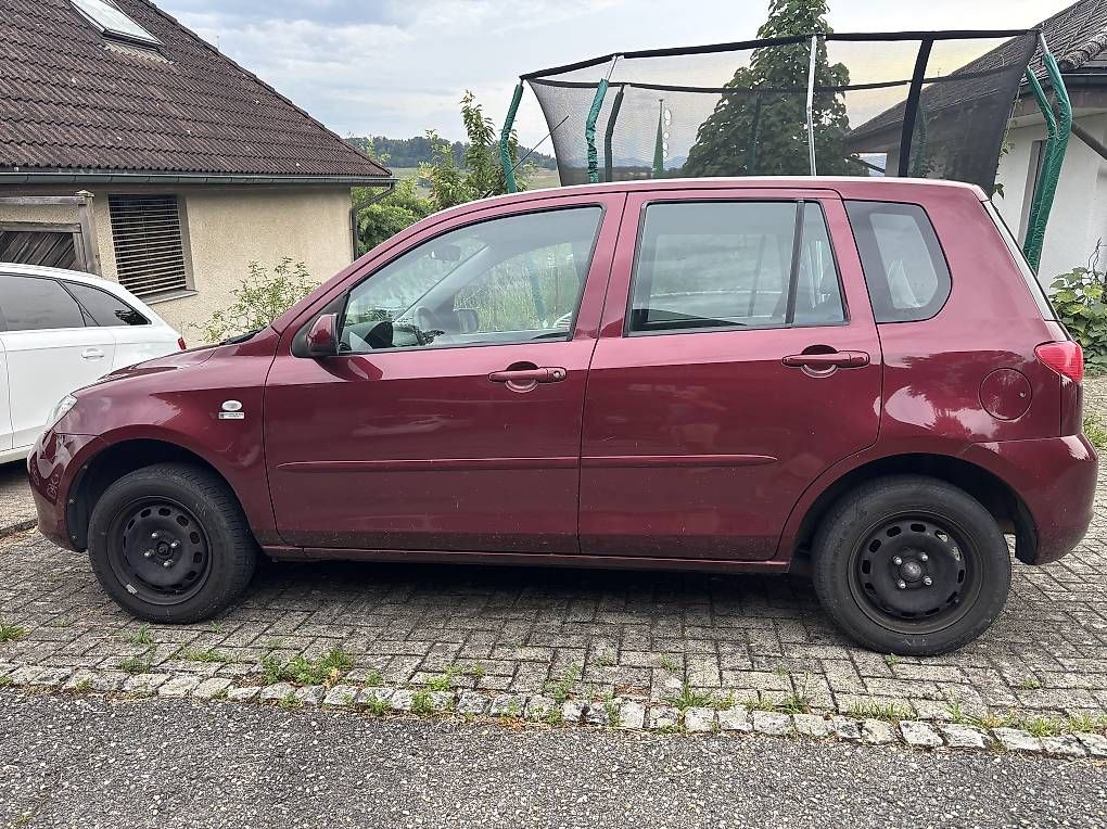 Mazda Autos: Mazda 2 1.4 ab MFK – Gebraucht aus Madiswil von o8v8i 3