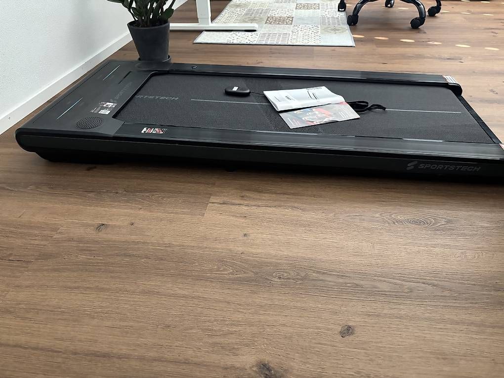 Vélos d'appartement: sWalk Laufband – D'occasion à Würenlos par DelSol01 1