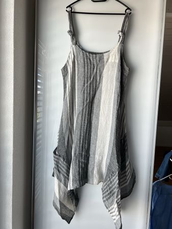 LUUKAA Sommer Kleid Tunika Gr. 42 / 44 gestreift Leinen