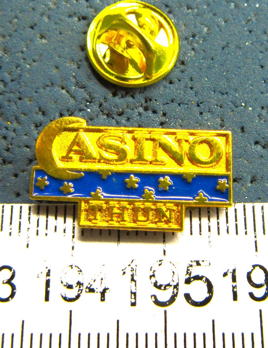 Swiss Placchette & Badge: CASINO THUN GOLD PIN – Usato da Ettingen venduto da Hausi4711