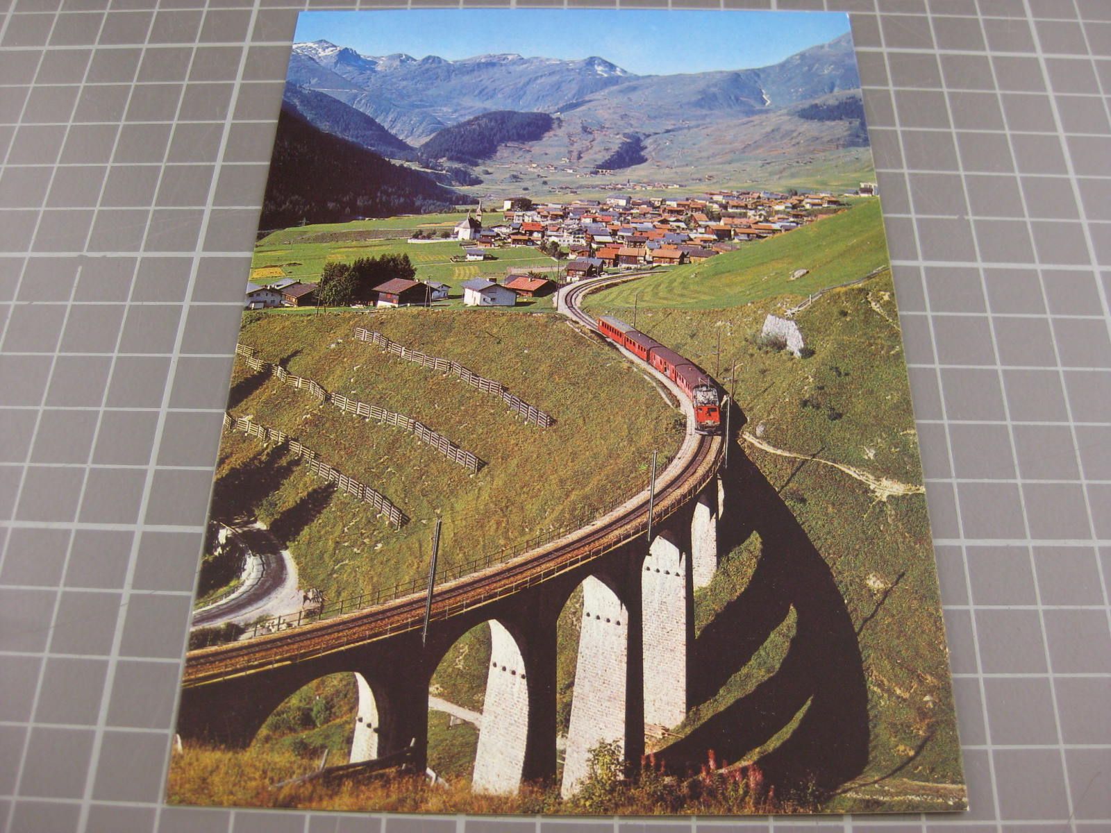 Cartoline postali: Bei Sedrun mit Zug – Nuovo (secondo la descrizione) da Malters venduto da Marosko