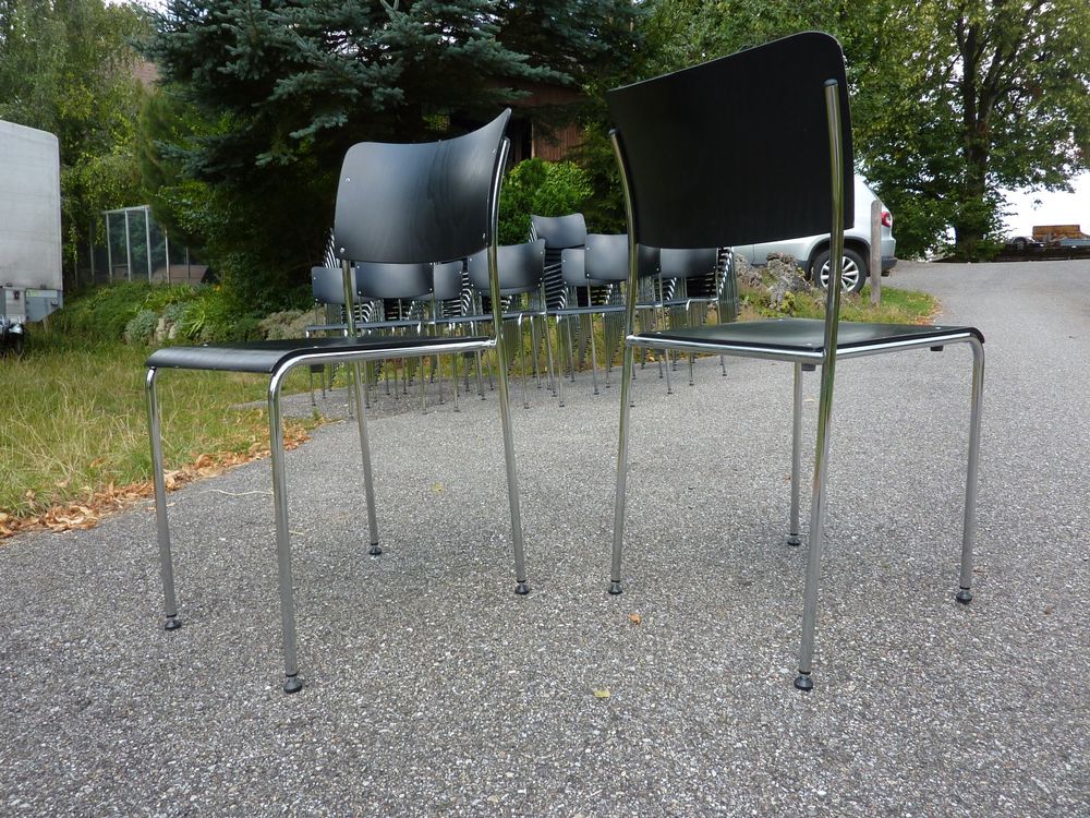 55 Stühle Dietiker ATRIO Seminarstühle Holzstühle stapelbar 2