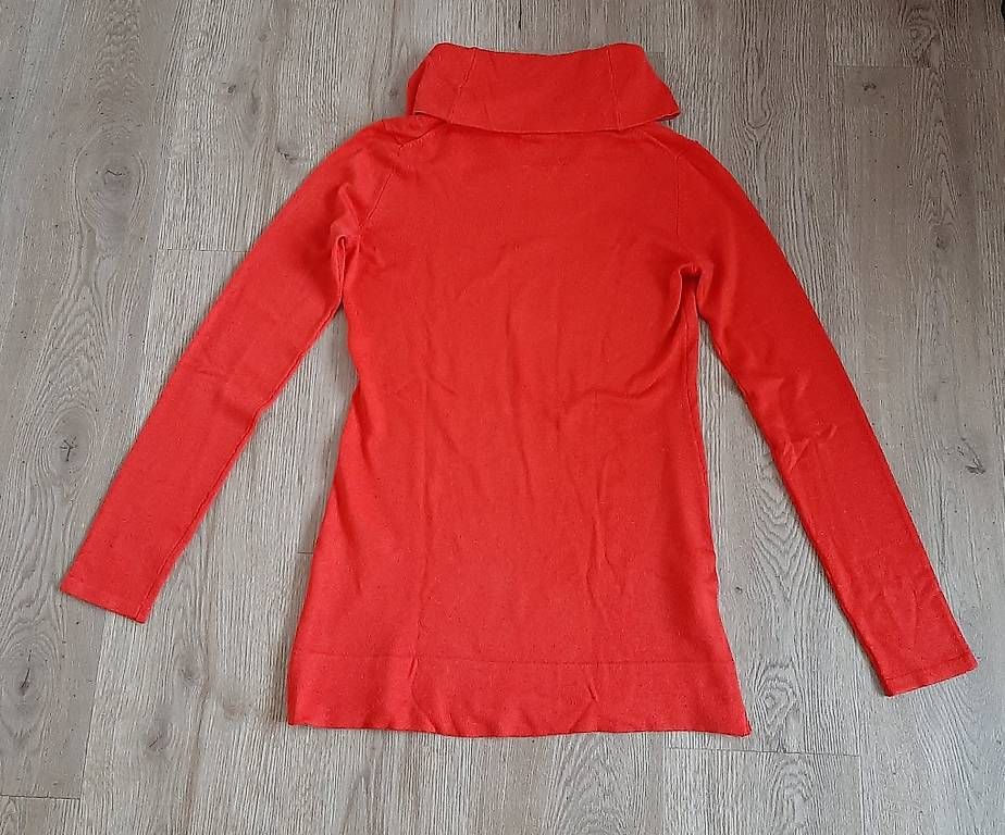 Esprit Pullover & Sweatshirts: Schöner Rollkragen-Pullover von Esprit rot Gr. S – Gebraucht aus Bütschwil von enzian008 1