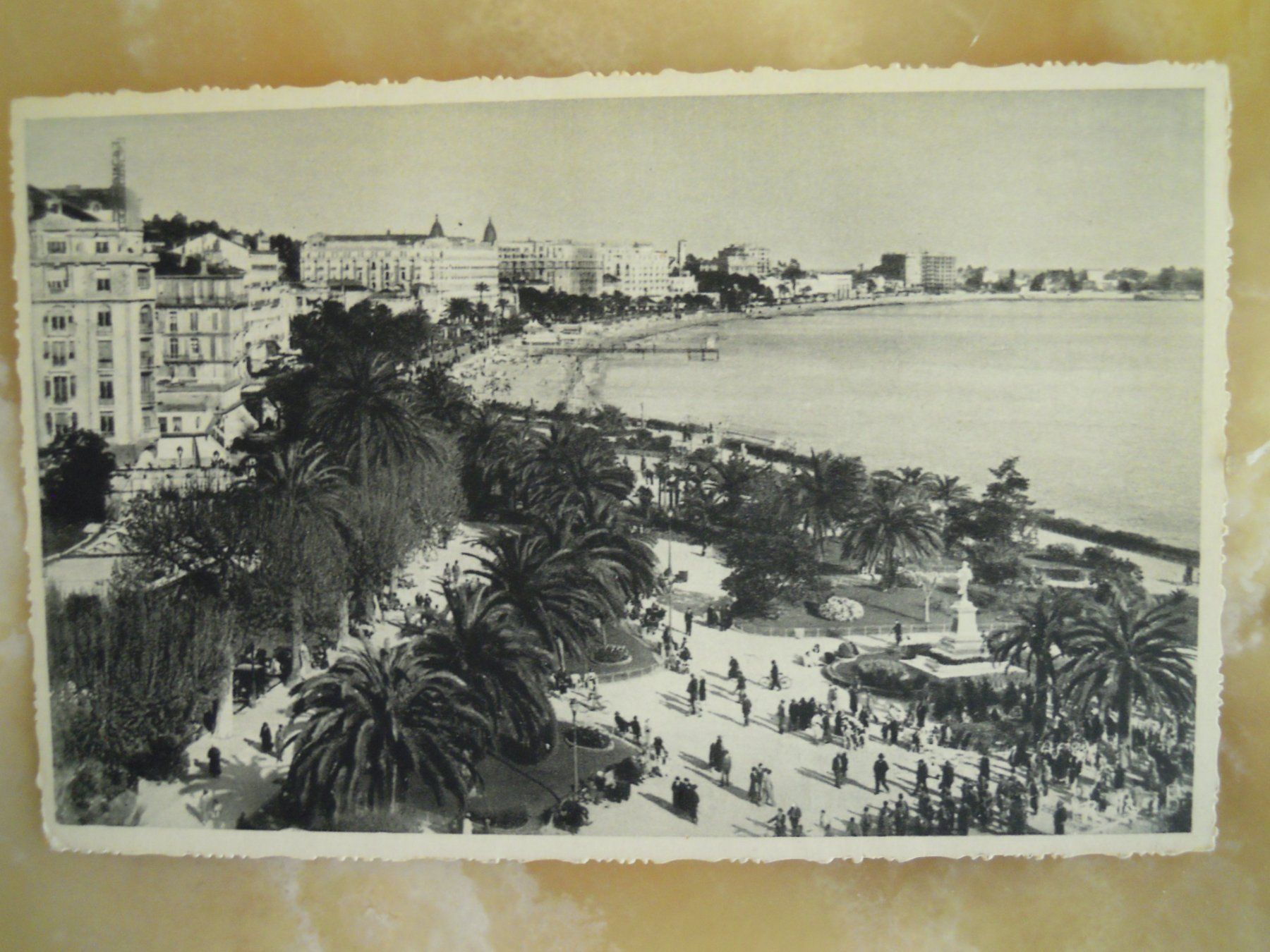 Cartoline postali: 4 Ansichtskarten Cannes Frankreich ungelaufen Set – Usato da Nenzlingen venduto da plakis 4
