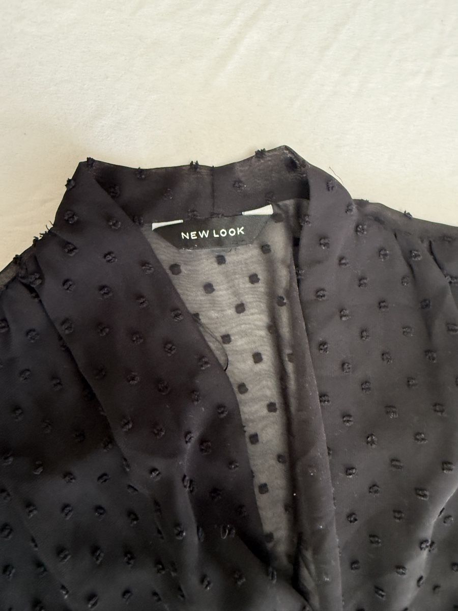 New Look Blusen: New Look Bluse Schwarz mit punkte Grösse 34  – Neu (gemäss Beschreibung) aus Winterthur von fij_f65r 3