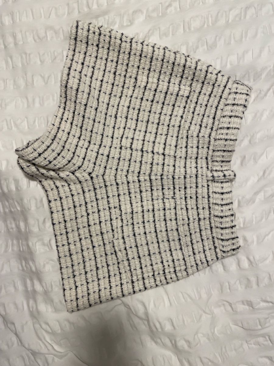 Maje Hosen: Kurze Hose  MAJE – Gebraucht aus Boniswil von sin_wh8w 1