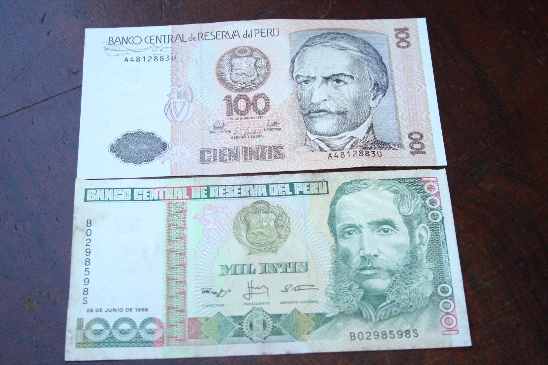 Banknoten: Pérou – Gebraucht aus Cormondrèche von Hermes.monnaies