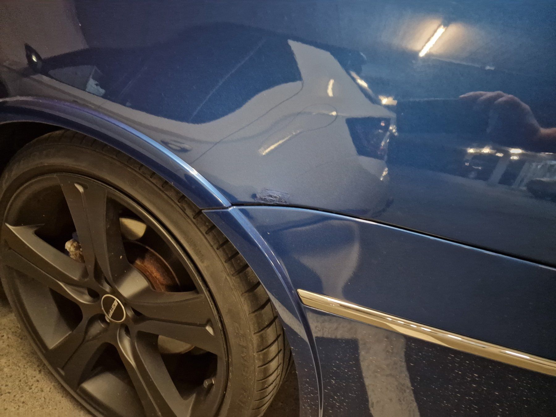 VW Autos: VW Passat Variant R36 4Motion – Gebraucht aus Netstal von  9
