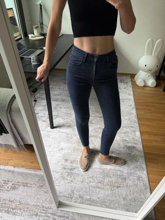 Levi’s miles jeans high waste like new! (size 27)