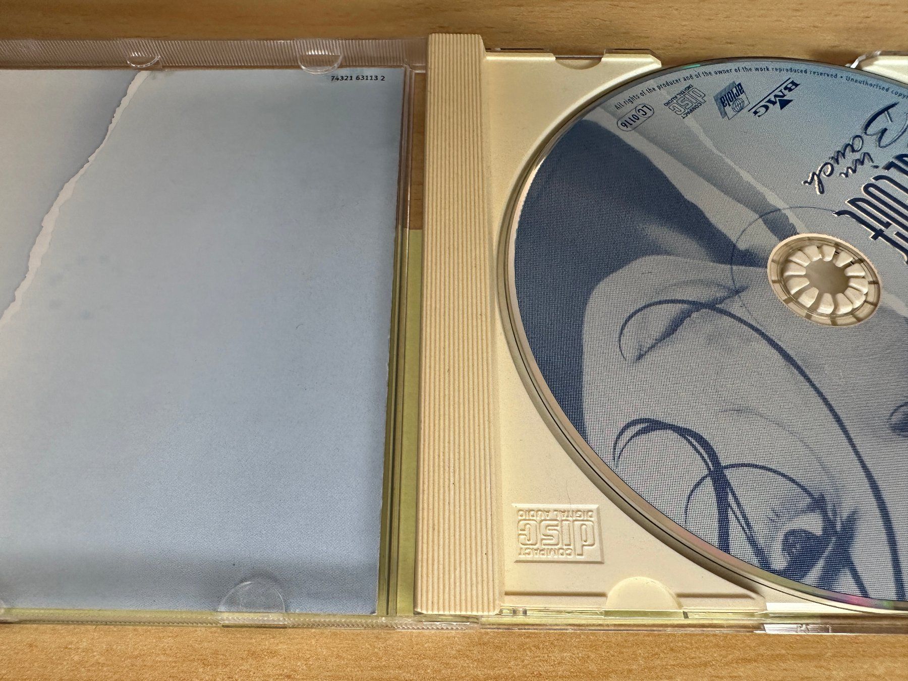 CD: Various – Flugzeuge Im Bauch – Usato da Rikon im Tösstal venduto da Alpenmutz 2