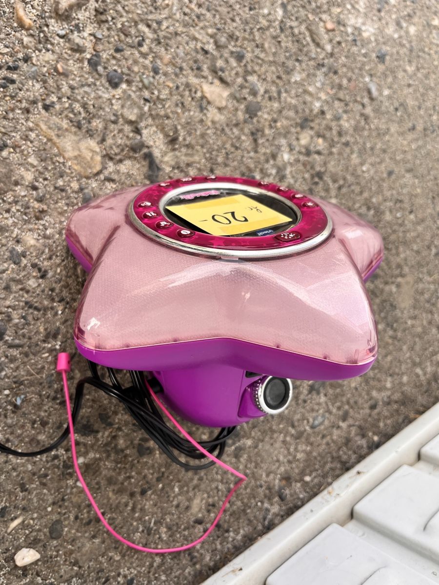 Giocattoli: Console VTech KidiMagic rose état acceptable – Usato da Denges venduto da Stojanov18 1
