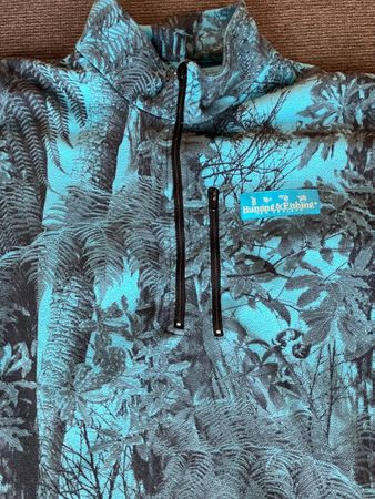 Pullover aus Neuseeland  • Hunting & Fishing  •  New Zealand