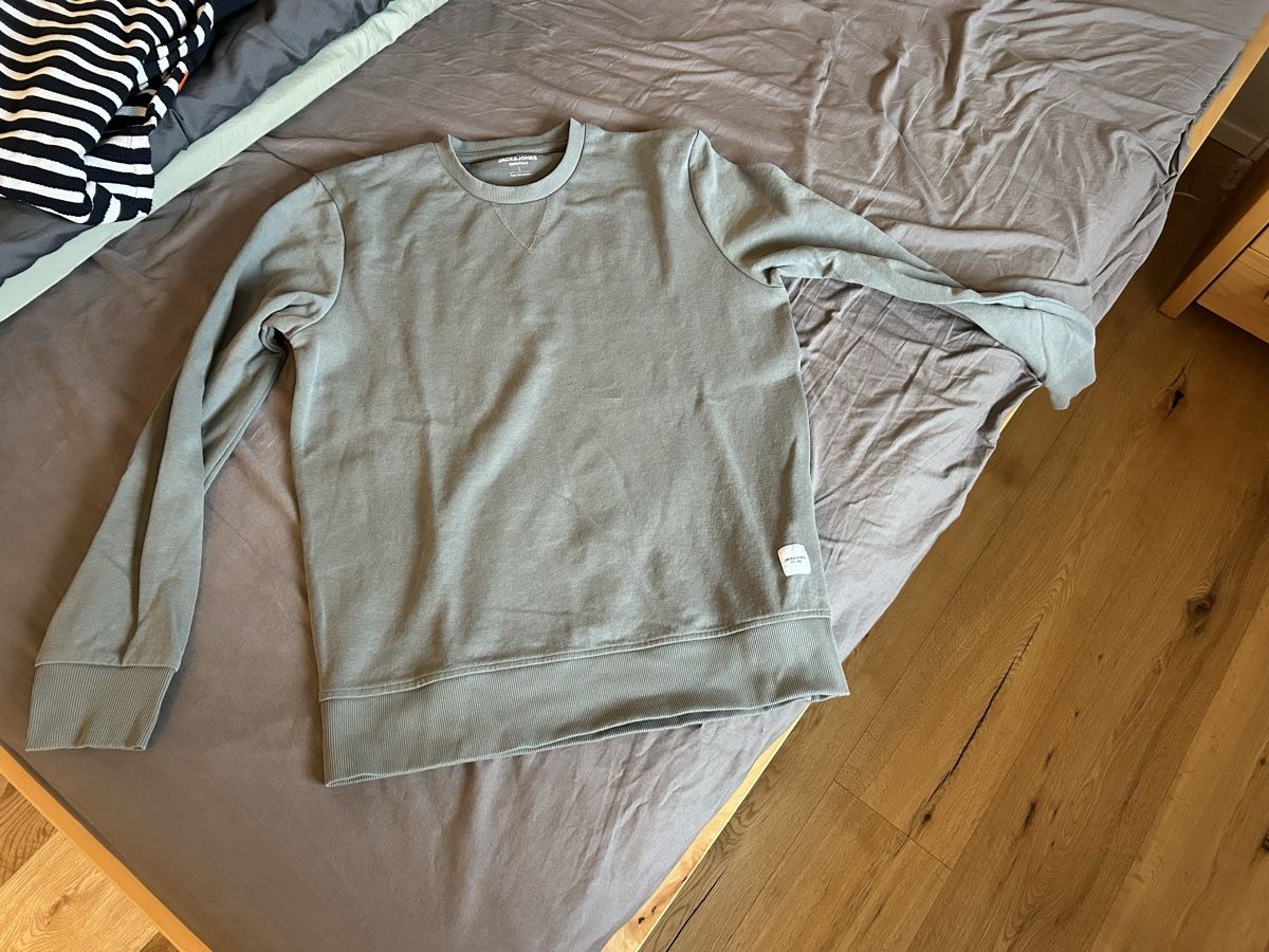 Maglioni & Felpe: 3 neuwertige Pullover in der Grösse L – Usato da Dörflingen venduto da Benito88 1