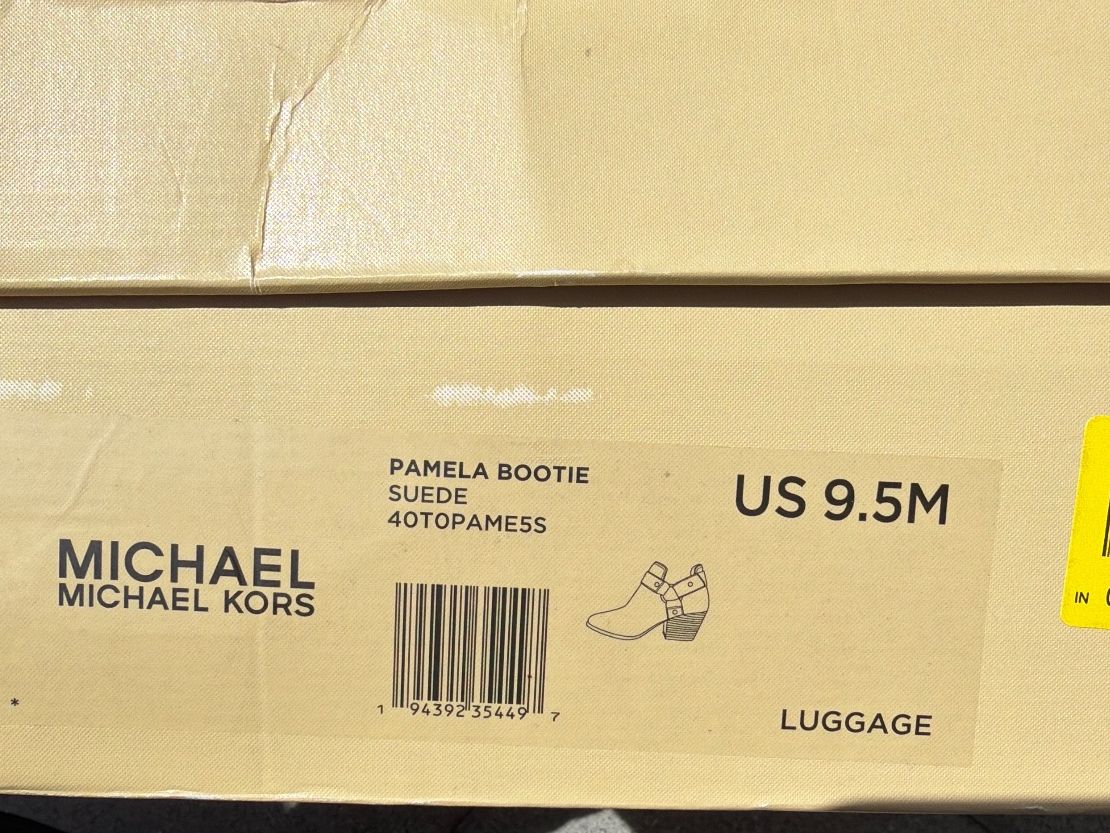 Michael Kors Damenschuhe: Bottines Michael Kors en daim – Gebraucht aus Courchapoix von Gess01 3