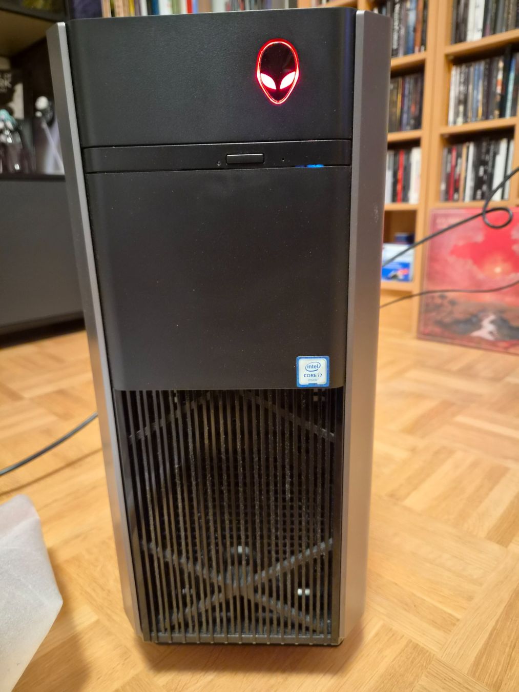 Alienware PC: Alienware Aurora R5|i7|GTX 1080|32GB RAM, sehr guter Zustand – Usato da Bern venduto da vince684 1