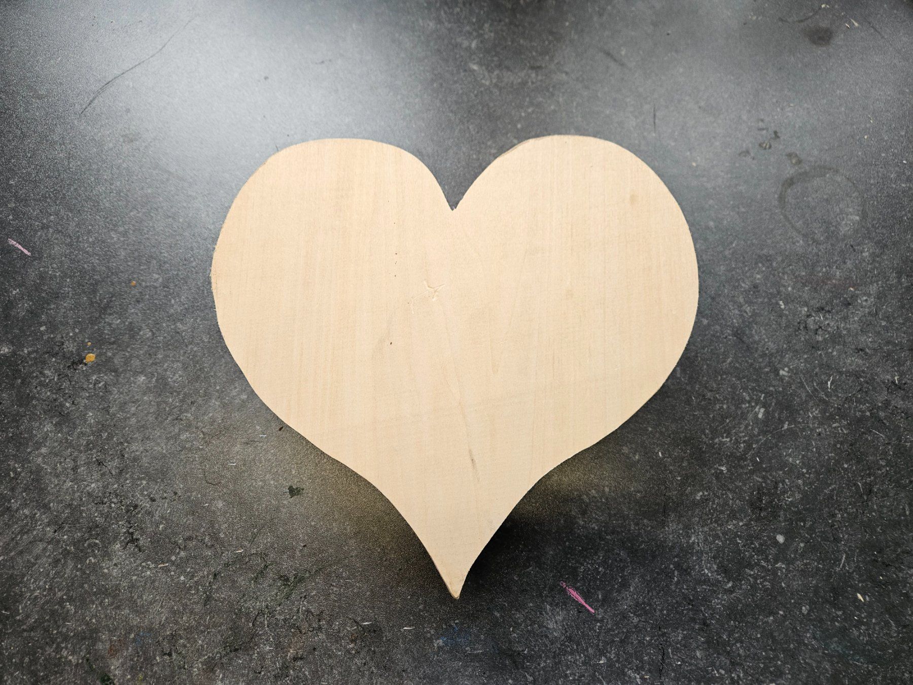 Tutte le decorazioni: Linden Holz Dekoherzen mit Rinde – Nuovo (secondo la descrizione) da Schangnau venduto da Egliholzbildhauerei 4