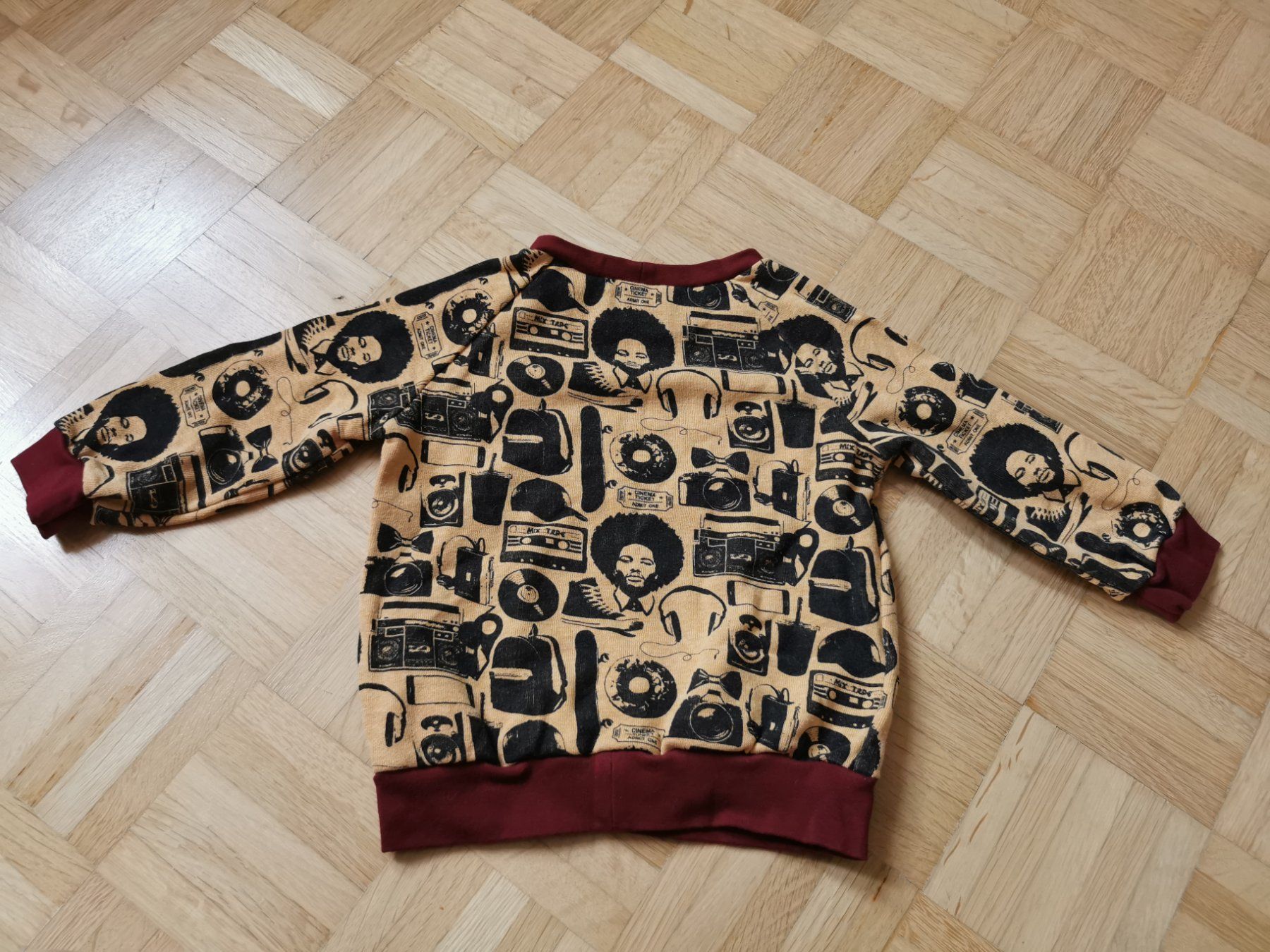 Maglioni & Felpe: Sweatshirt Vogelomiii ca. Gr. 92 – Usato da Stäfa venduto da flamingo_17 5