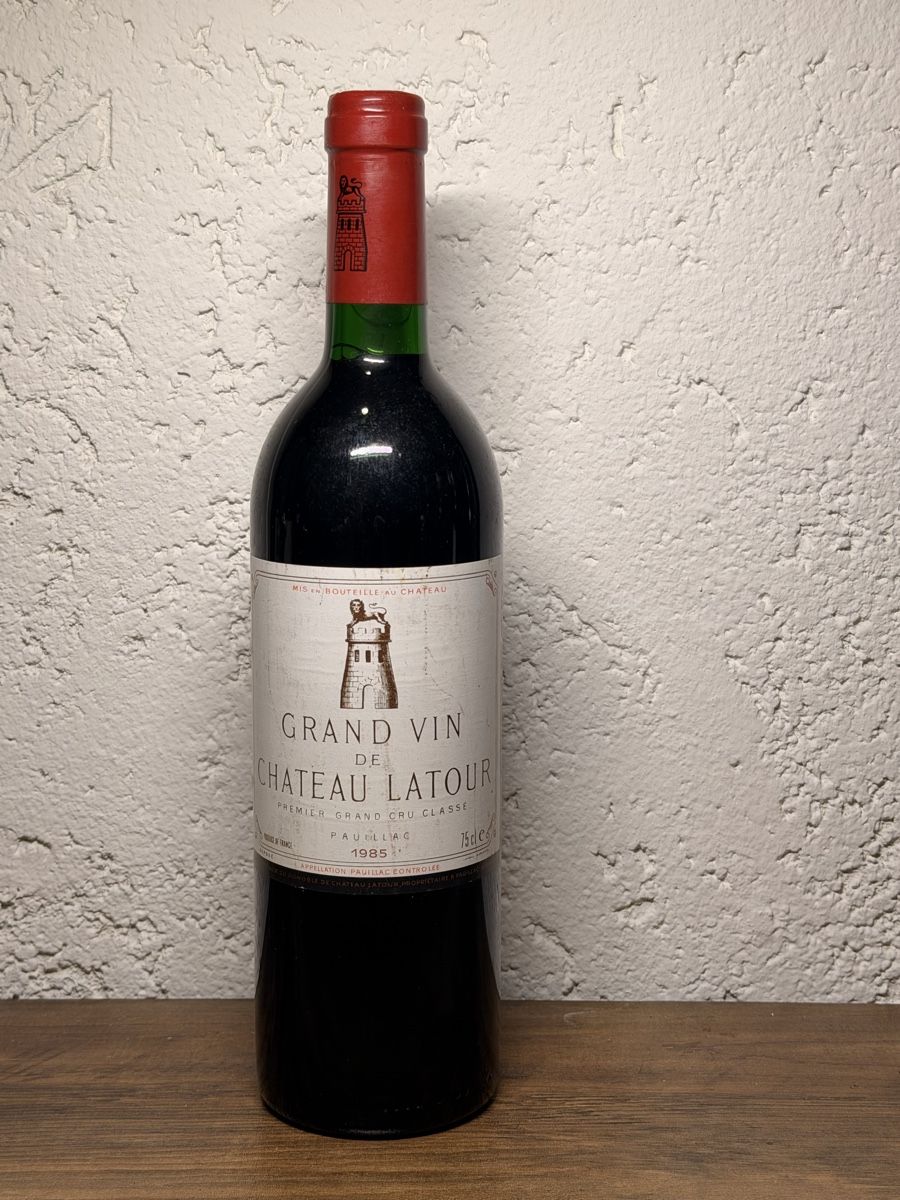 Vino: Chateau Latour 1985 – Nuovo e nell'imballaggio originale da Genève venduto da MrTGD