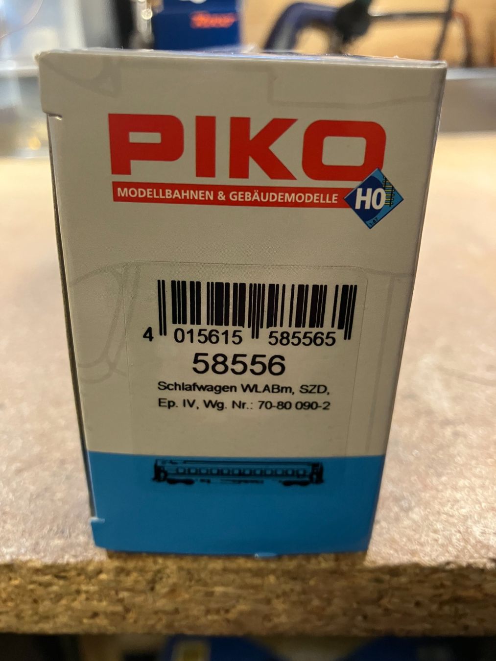 Piko Modellini di ferrovie: PIKO Schlafwagen HO SZD – Nuovo e nell'imballaggio originale da Galgenen venduto da Forflowers 1