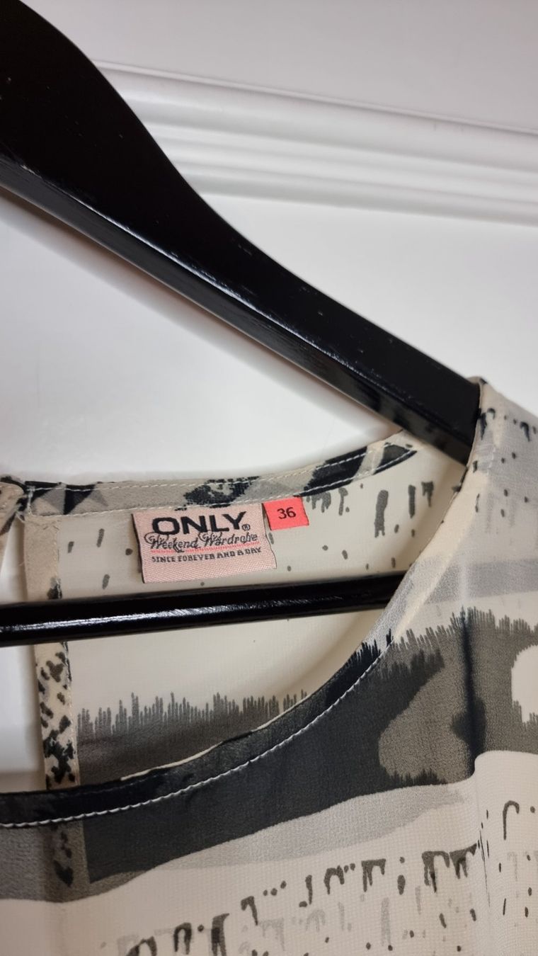 Only Camicette: ONLY Chiffon-Bluse Gr. 36 Muster Ethno Boho Sommer – Usato da Wald ZH venduto da CapLux 1