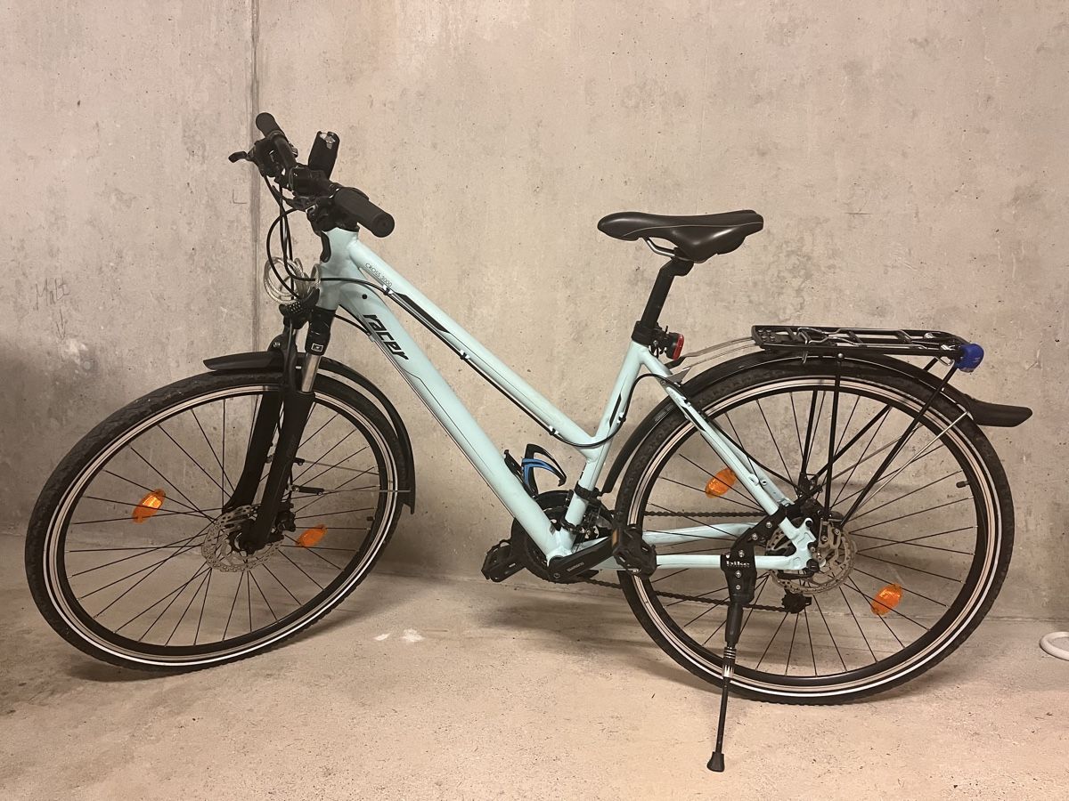 Biciclette: Racer Damen Velo, hellblau, Top Zustand – Usato da Hofstetten SO venduto da Superu