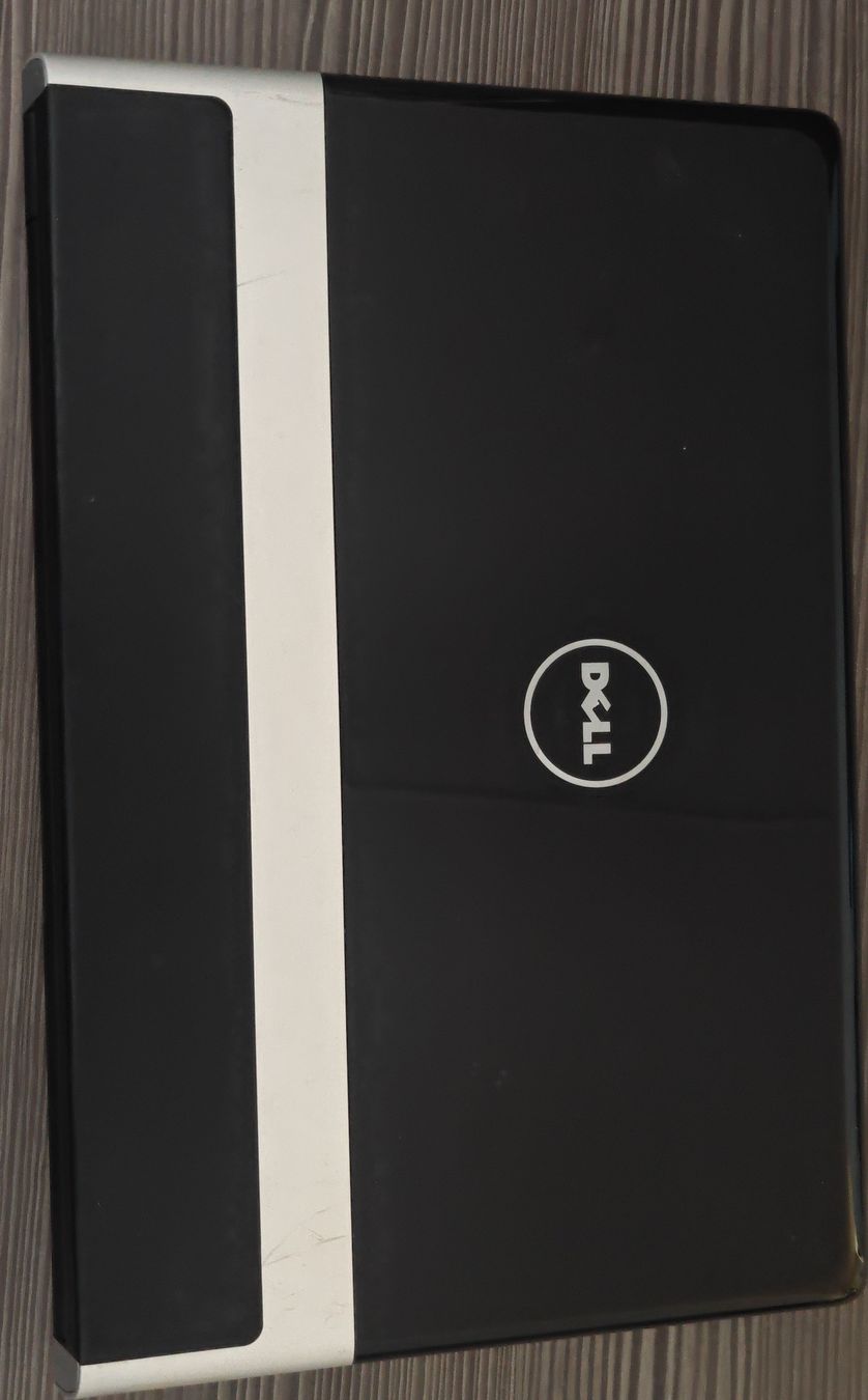 Dell Portables: Dell Laptop schwarz def.  – Défectueux à Horgen par GranitM