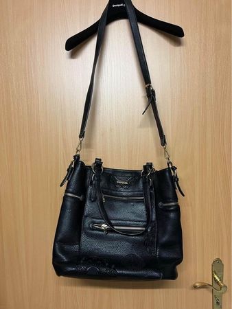 Desigual Handtasche Schwarz Lederimitat Vintage Look